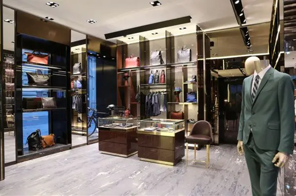 Gucci Opens First European Men's Only 