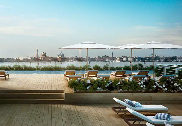 JW Marriott Venice Resort & Spa rooftop pool