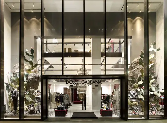 International Luxury Brands Turn Retail Expansion Focus on ... - 534 x 394 jpeg 77kB