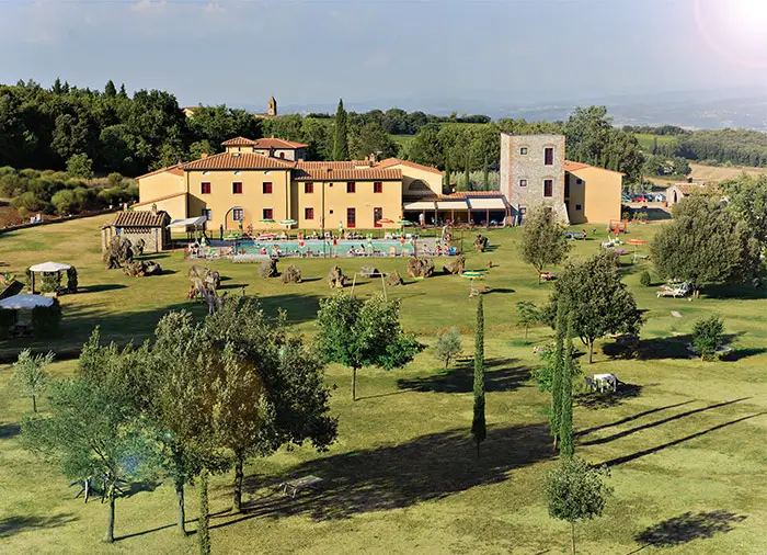 Terre Rosse Hotel in San Gimignano park pool