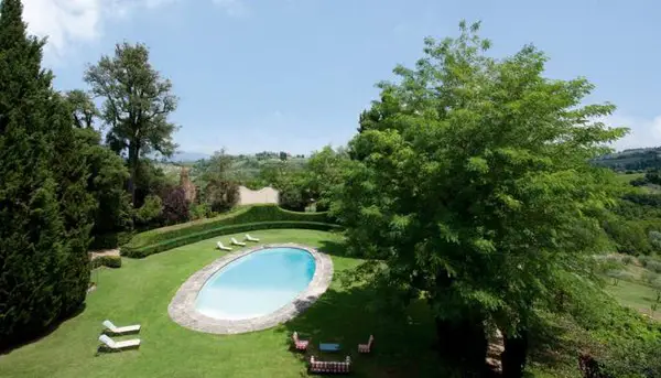 Villa-Le-Rose-Tuscany-pool