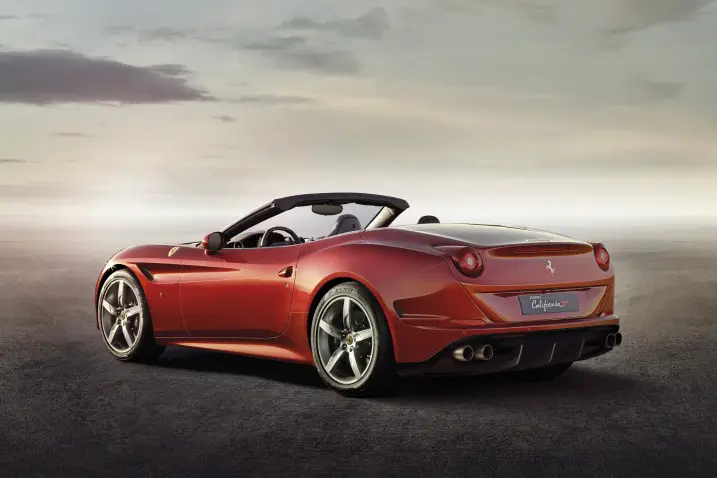 2015 Ferrari California T rear