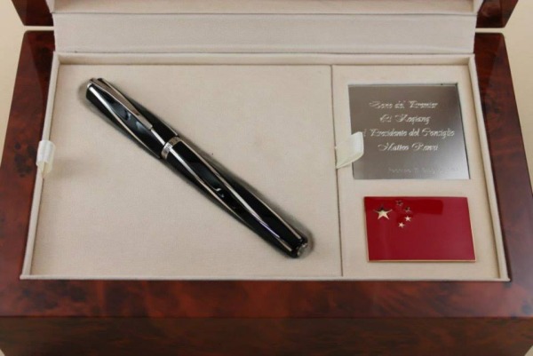 One of the Visconti best selling pens, as well as one of their most successful designs: The Black Divina. This one was specifically customized to celebrate Italian partnership with China.