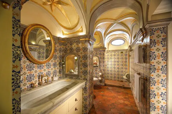 Villa Dorata Amalfi Coast Italy bath