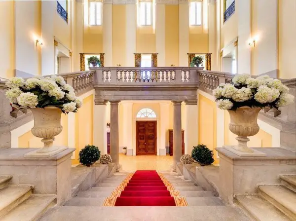 Villa Napoleon I Lake Como foyer