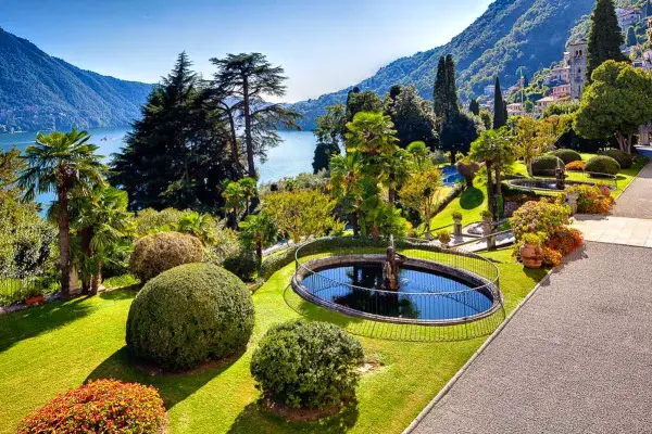 Villa Napoleon I Lake Como walk