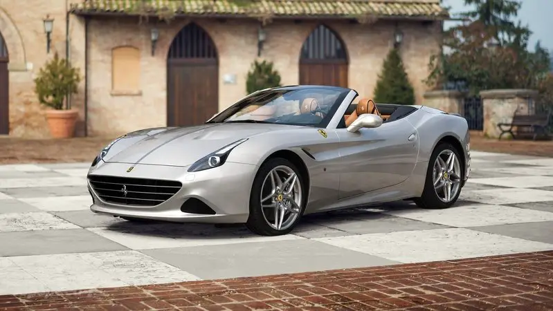 Custom ferrari-california-t Tailor Made