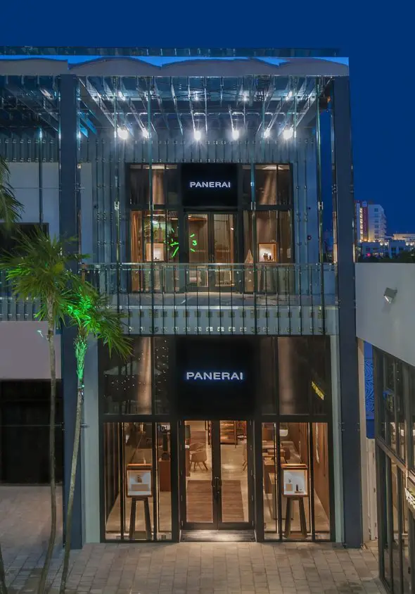Panerai Miami Design District outside
