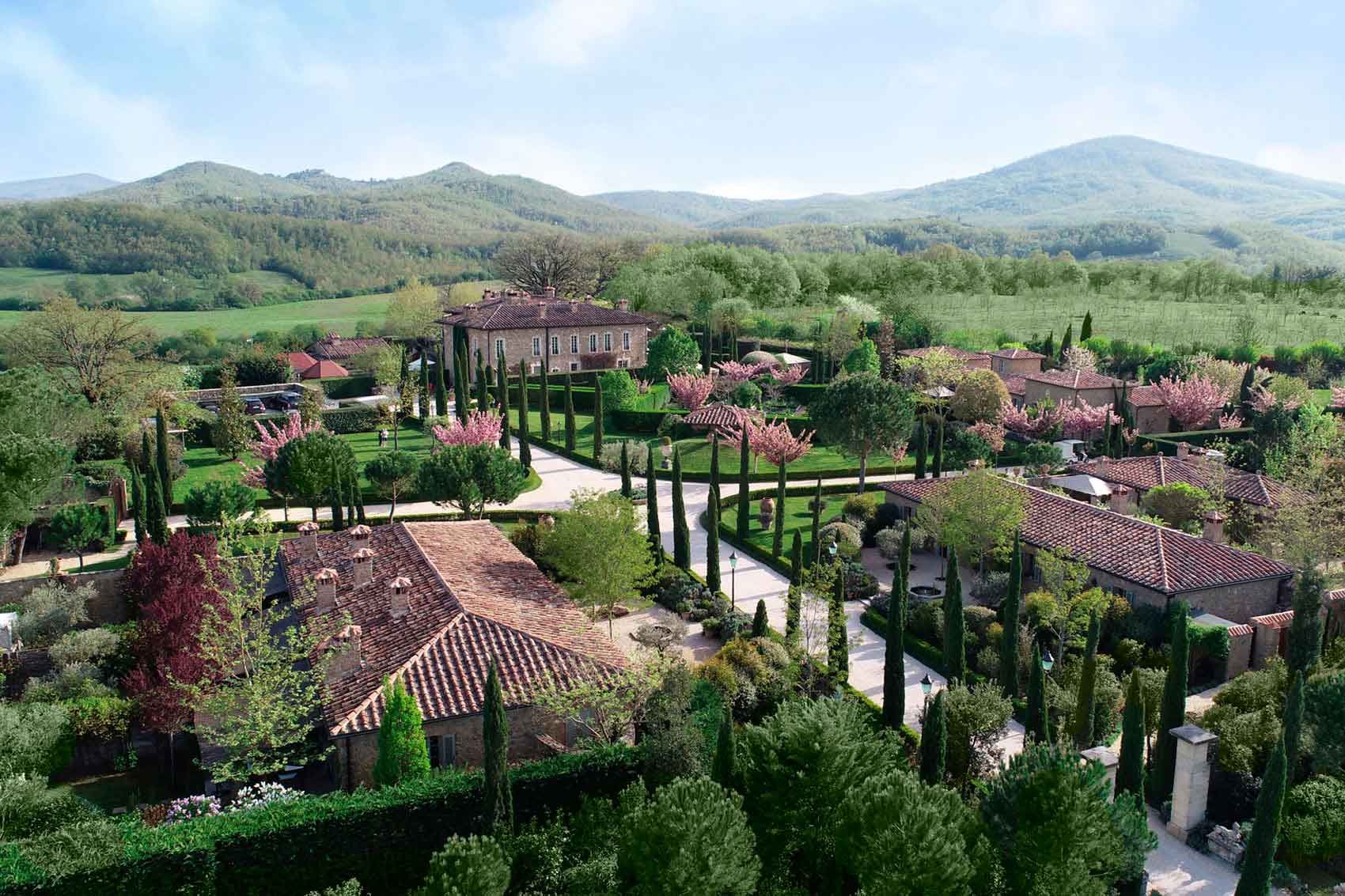 Luxury Holidays In Tuscany Borgo Santo Pietro Italia Living